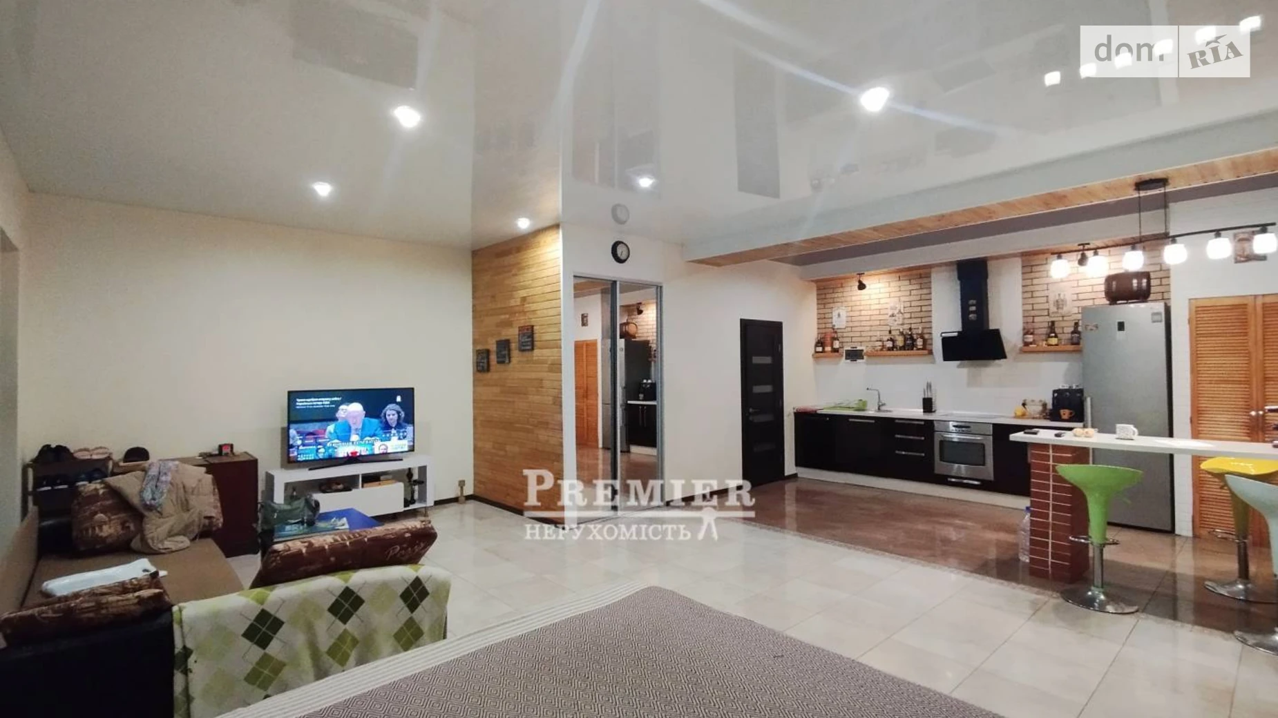 Продается 2-комнатная квартира 81.4 кв. м в, цена: 64000 $ - фото 3