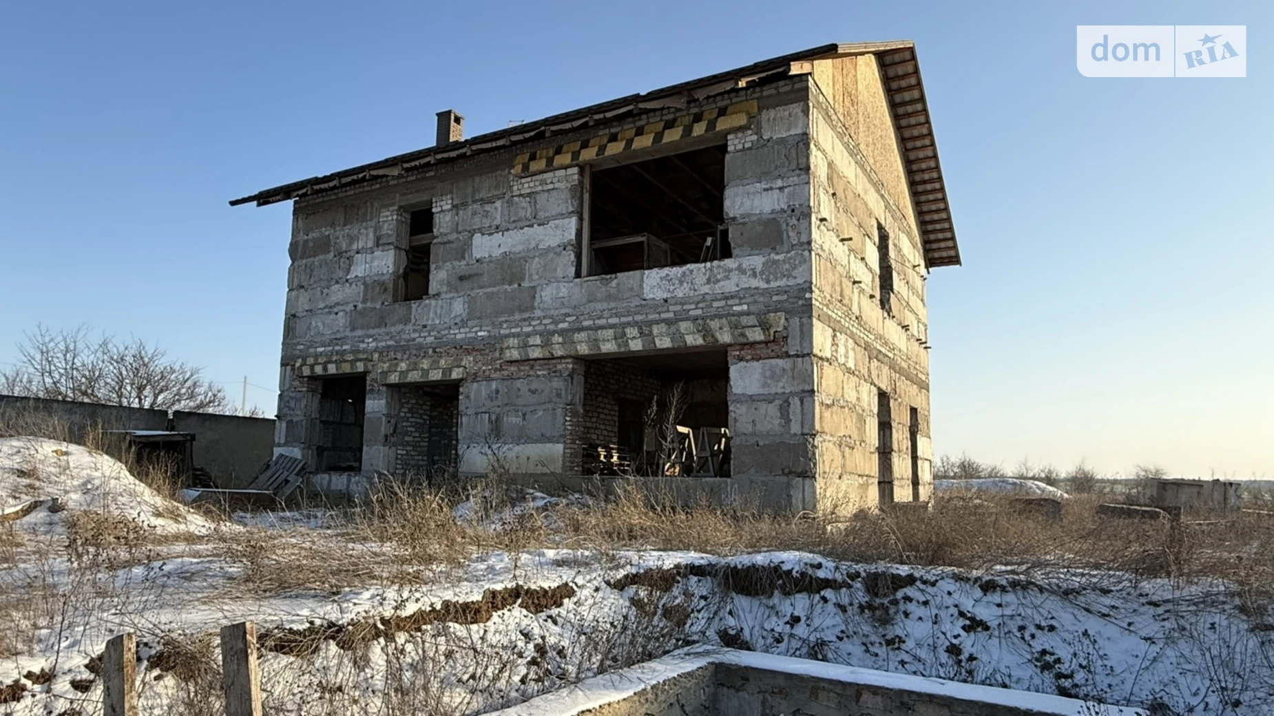 Продается дом на 2 этажа 240 кв. м с верандой, цена: 55000 $ - фото 4