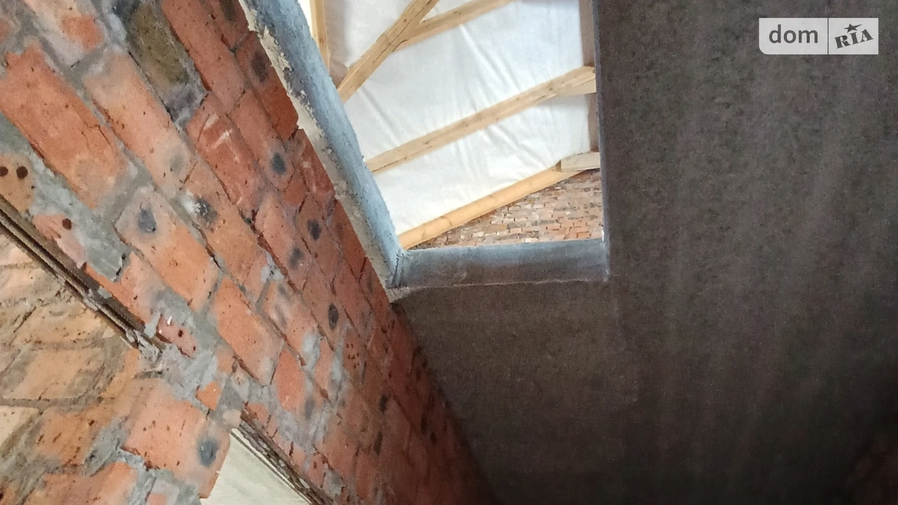 Продается дом на 2 этажа 120 кв. м с бассейном, цена: 96000 $ - фото 2