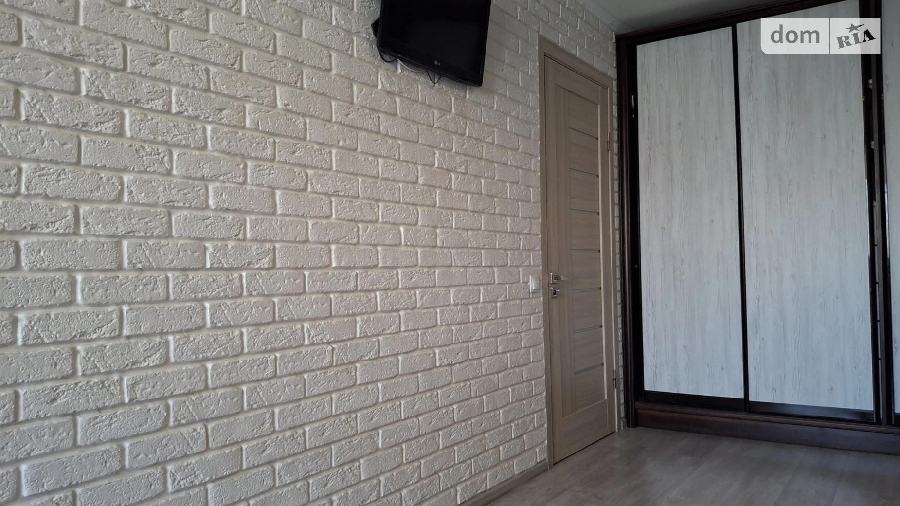 Продается 1-комнатная квартира 49 кв. м в Виннице, ул. 600-летия, 9В - фото 3