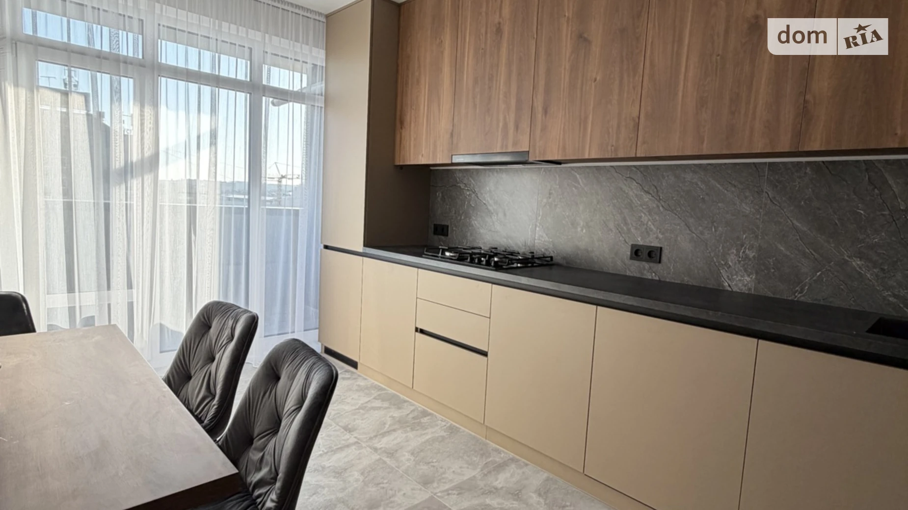 1-комнатная квартира 47 кв. м в Тернополе, ул. Торговица(Живова Анатолия), 19 - фото 3