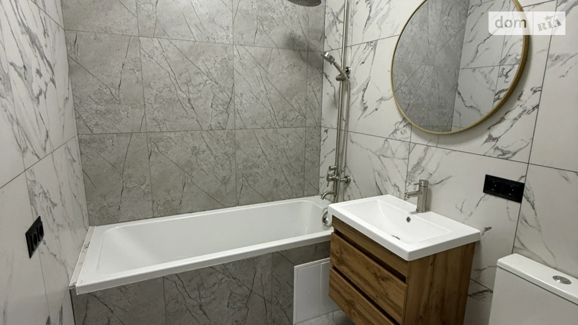 Продается 1-комнатная квартира 30 кв. м в Гостомеле, ул. Молодежная, 11/6 - фото 5