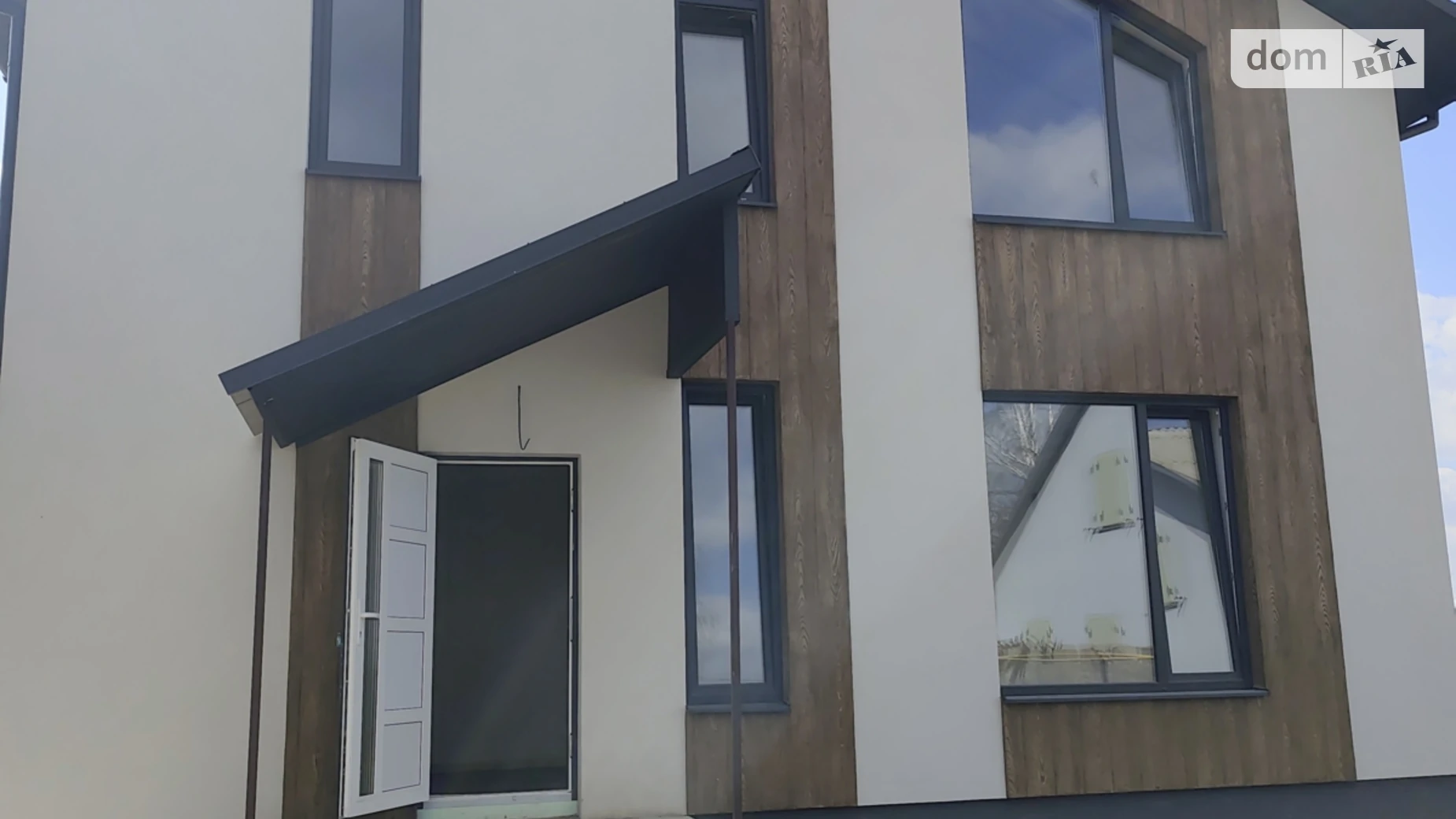 Продается дом на 2 этажа 140 кв. м с камином, цена: 170000 $ - фото 4