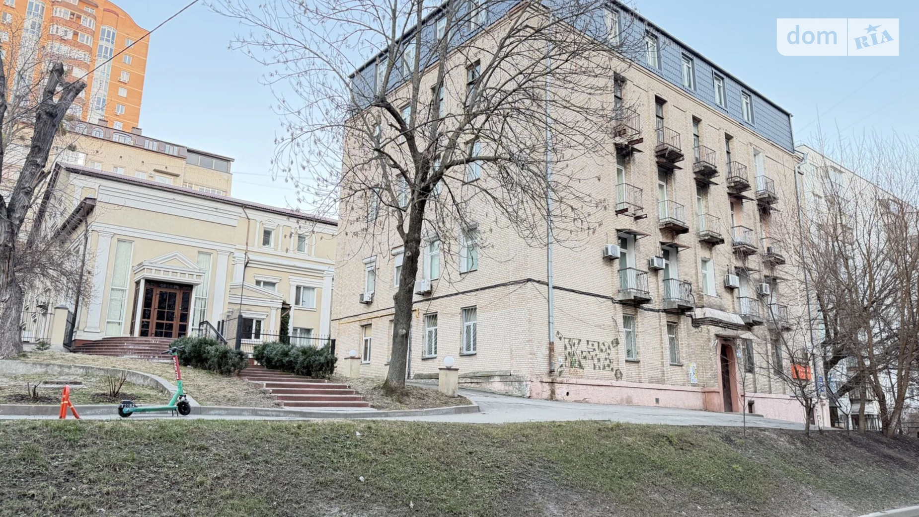 Продается 2-комнатная квартира 54 кв. м в Киеве, ул. Василия Тютюнника, 13 - фото 2