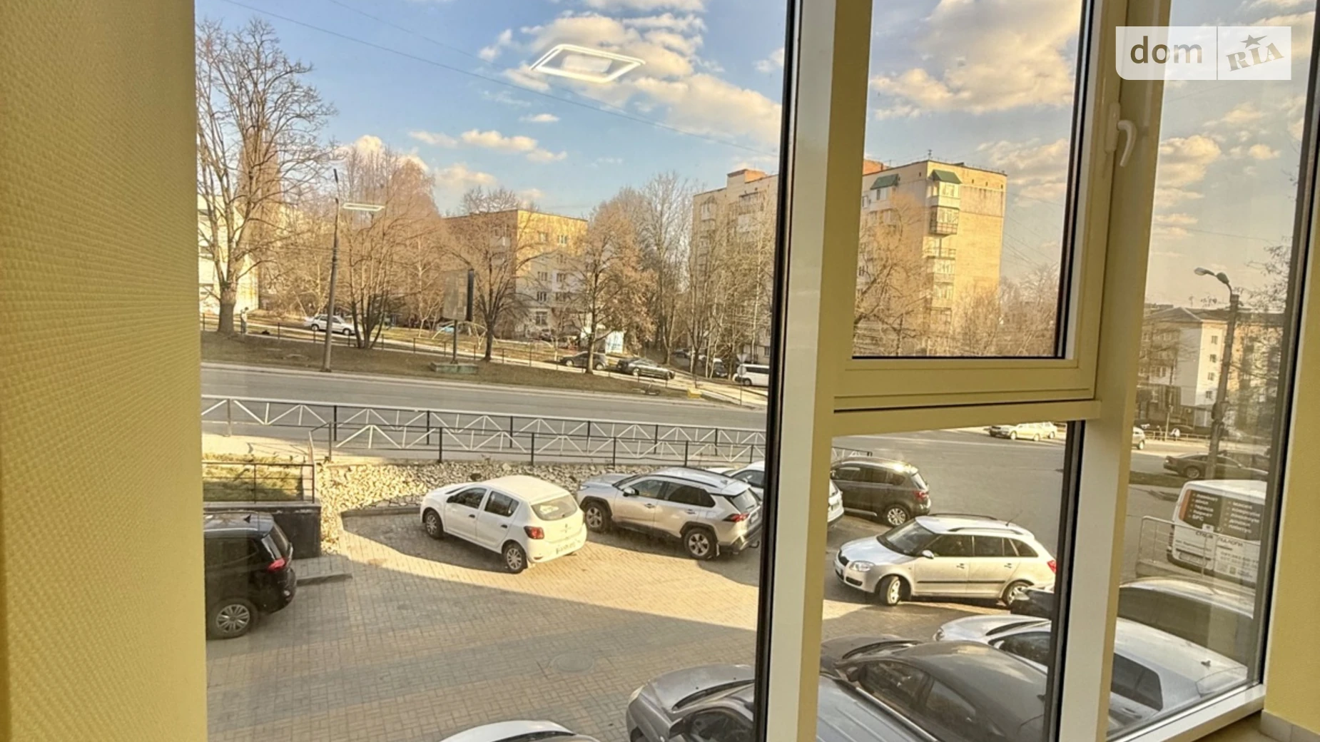 Сдается в аренду офис 44 кв. м в бизнес-центре, цена: 14000 грн - фото 2