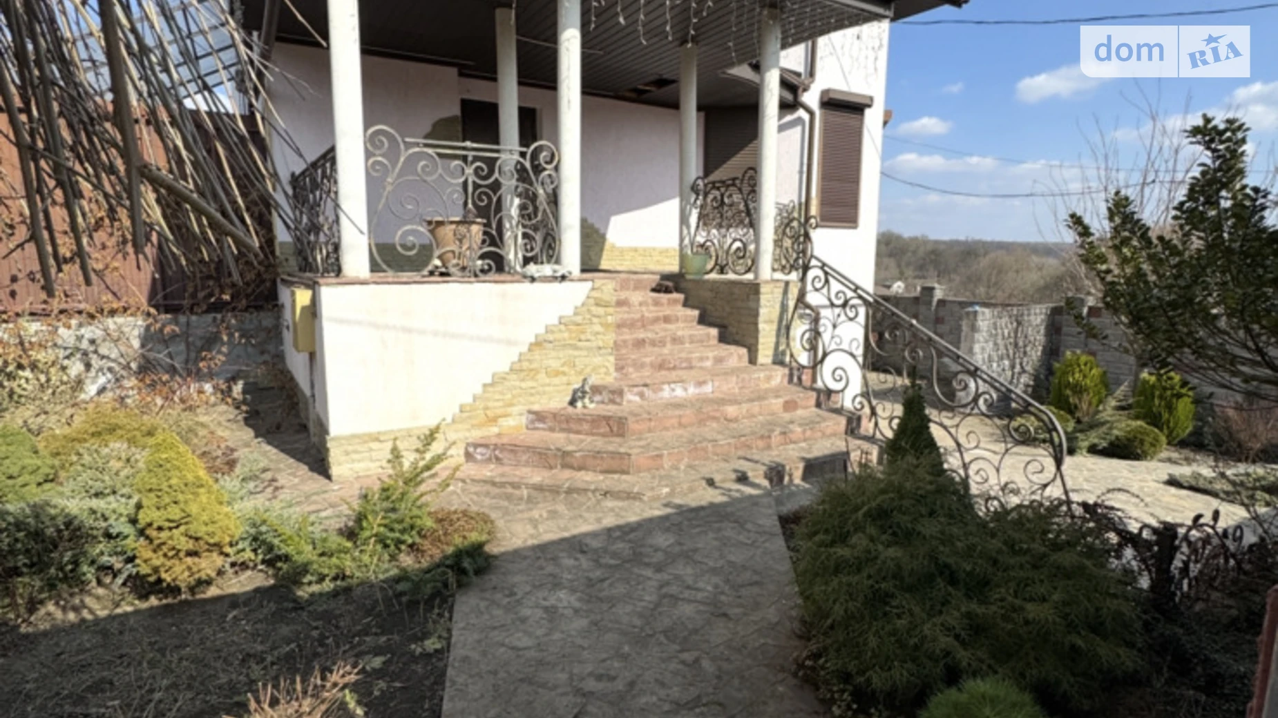 Продается дом на 3 этажа 172.6 кв. м с террасой, цена: 180000 $ - фото 2