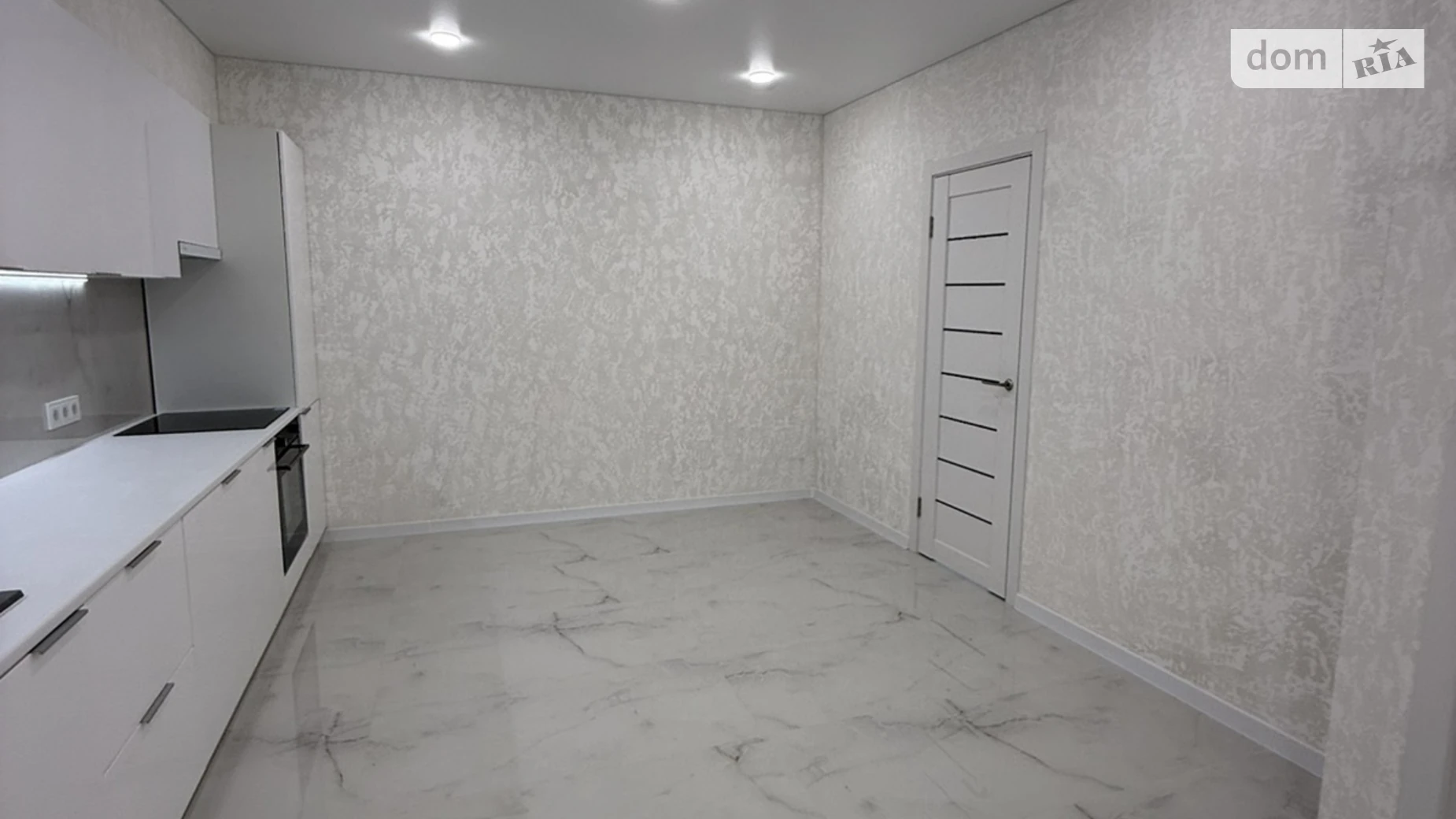 Продается 2-комнатная квартира 45 кв. м в Крыжановка, ул. Академика Сахарова, 3В - фото 2