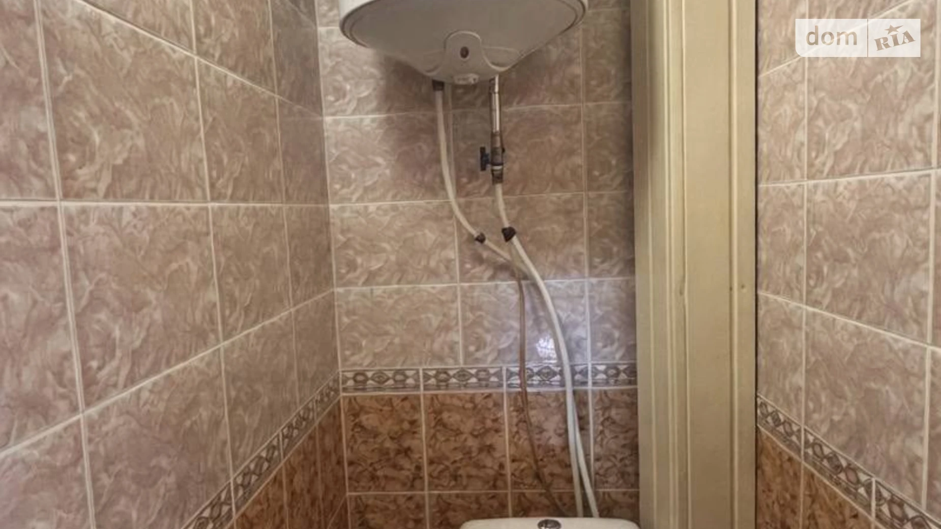 Продается 3-комнатная квартира 67.8 кв. м в Днепре, цена: 49000 $ - фото 2