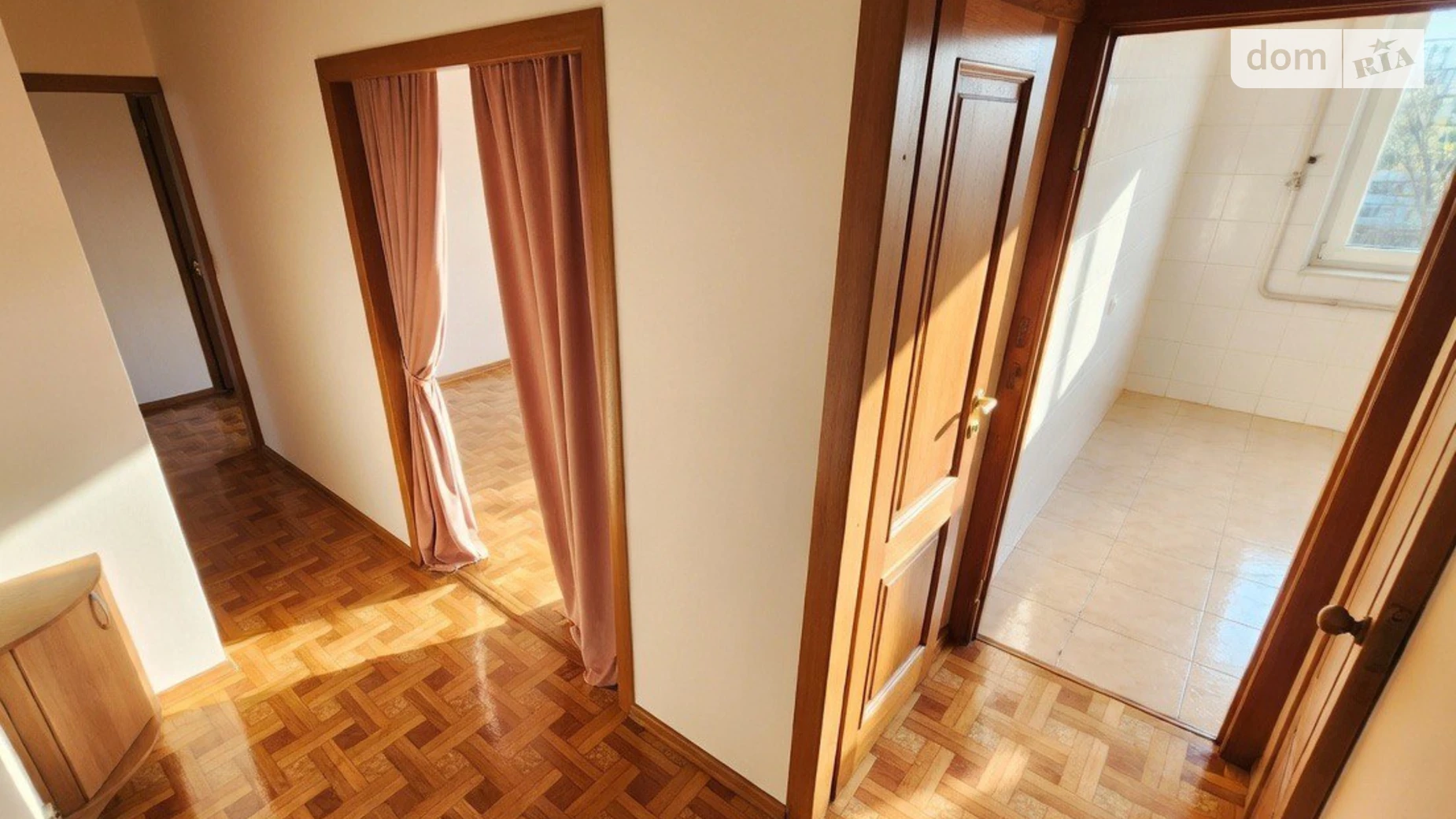 Продается 3-комнатная квартира 67.8 кв. м в Днепре, цена: 49000 $ - фото 5