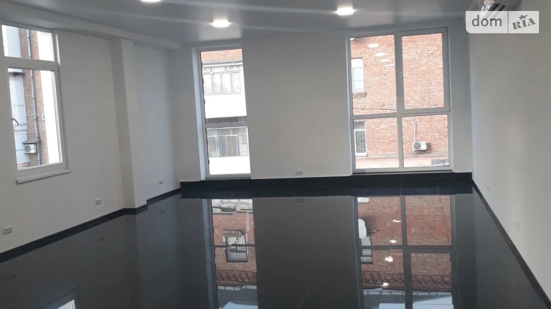 Продается офис 75.3 кв. м в бизнес-центре, цена: 78000 $ - фото 4