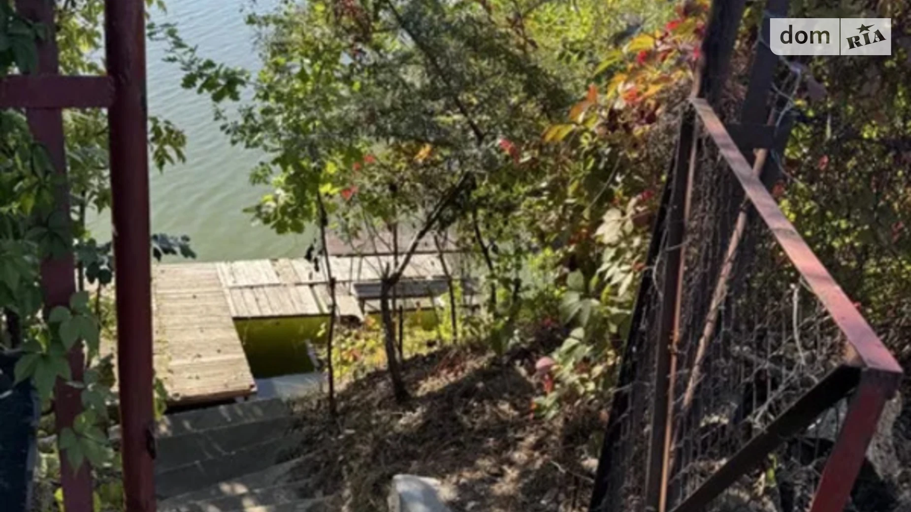 Продается дом на 2 этажа 50 кв. м с камином, цена: 50500 $ - фото 3