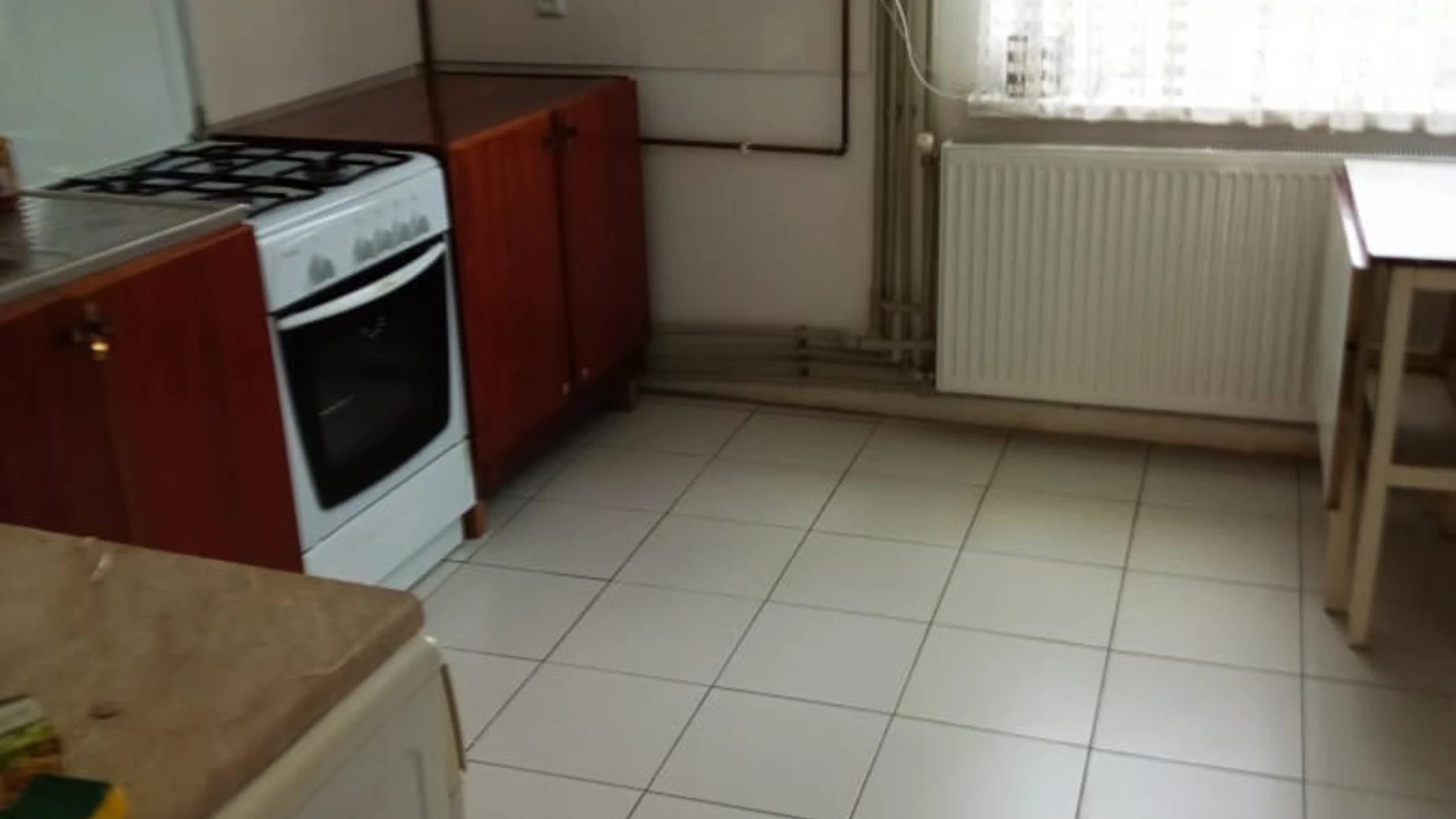 Сдается в аренду одноэтажный дом 100 кв. м с балконом, цена: 400 $ - фото 3