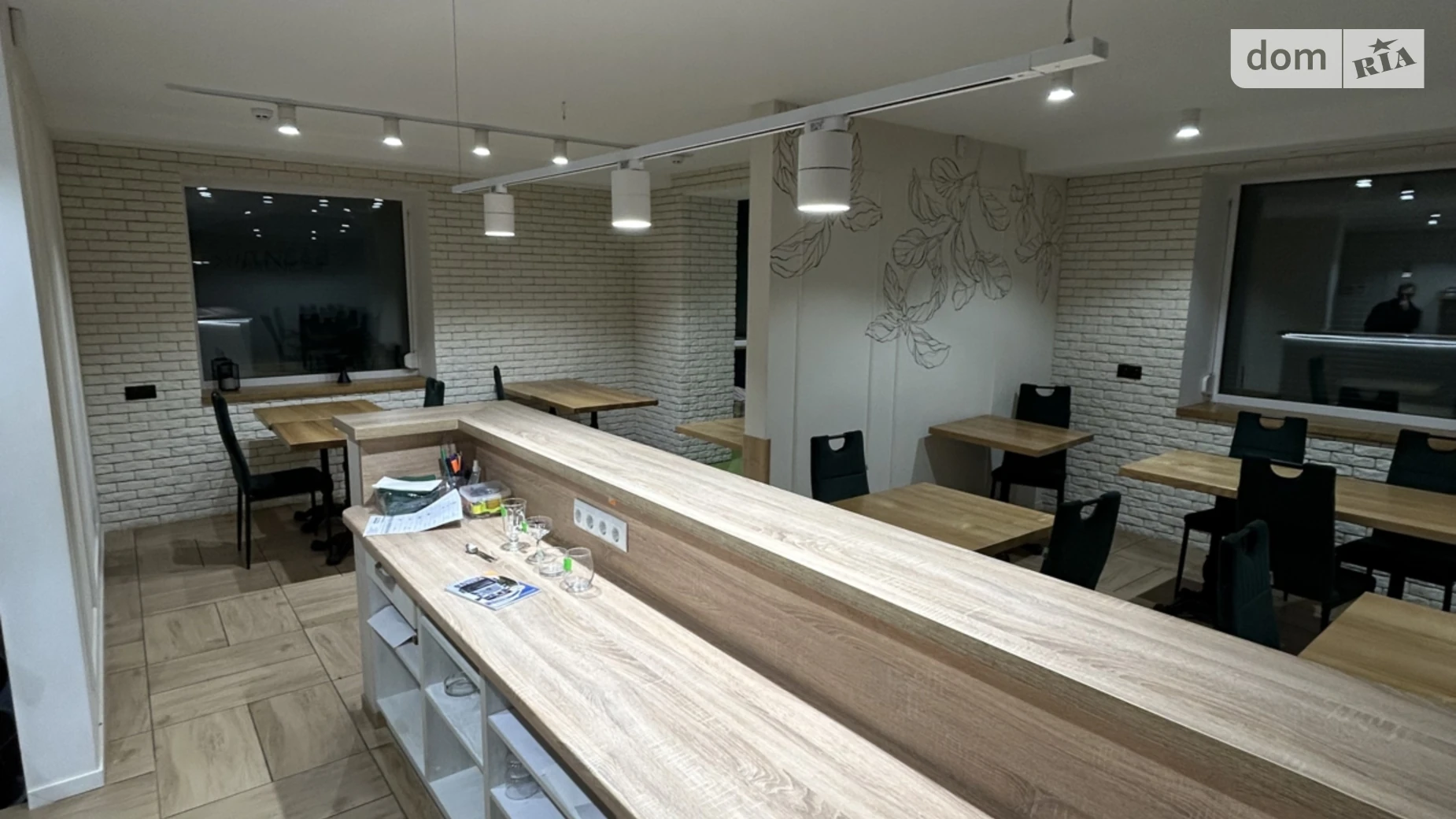 Продается офис 133 кв. м в бизнес-центре, цена: 110000 $ - фото 5