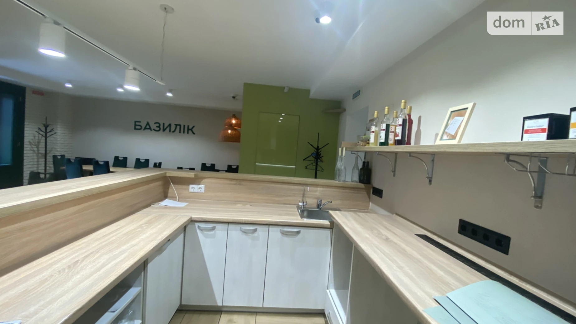 Продается офис 134 кв. м в бизнес-центре, цена: 110000 $ - фото 2