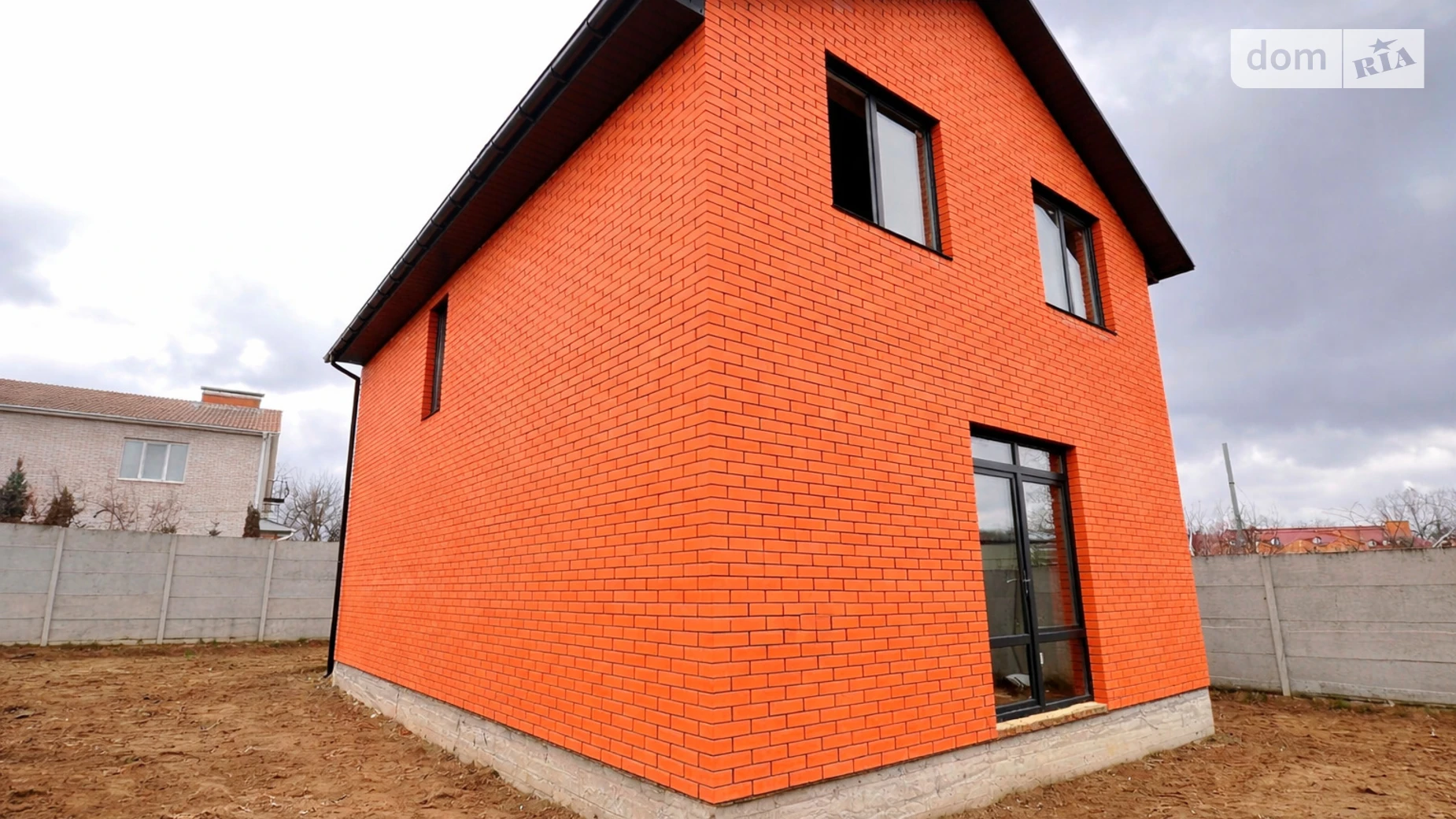 Продается дом на 2 этажа 105 кв. м с участком, цена: 112000 $ - фото 2