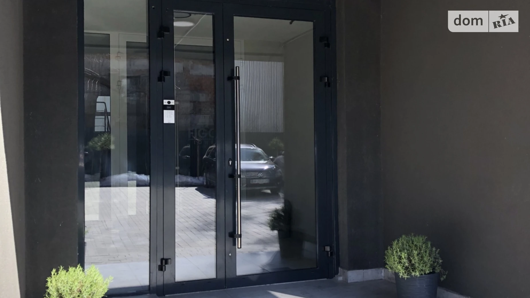 1-комнатная квартира 71.1 кв. м в Тернополе, ул. Репина, 28 - фото 4