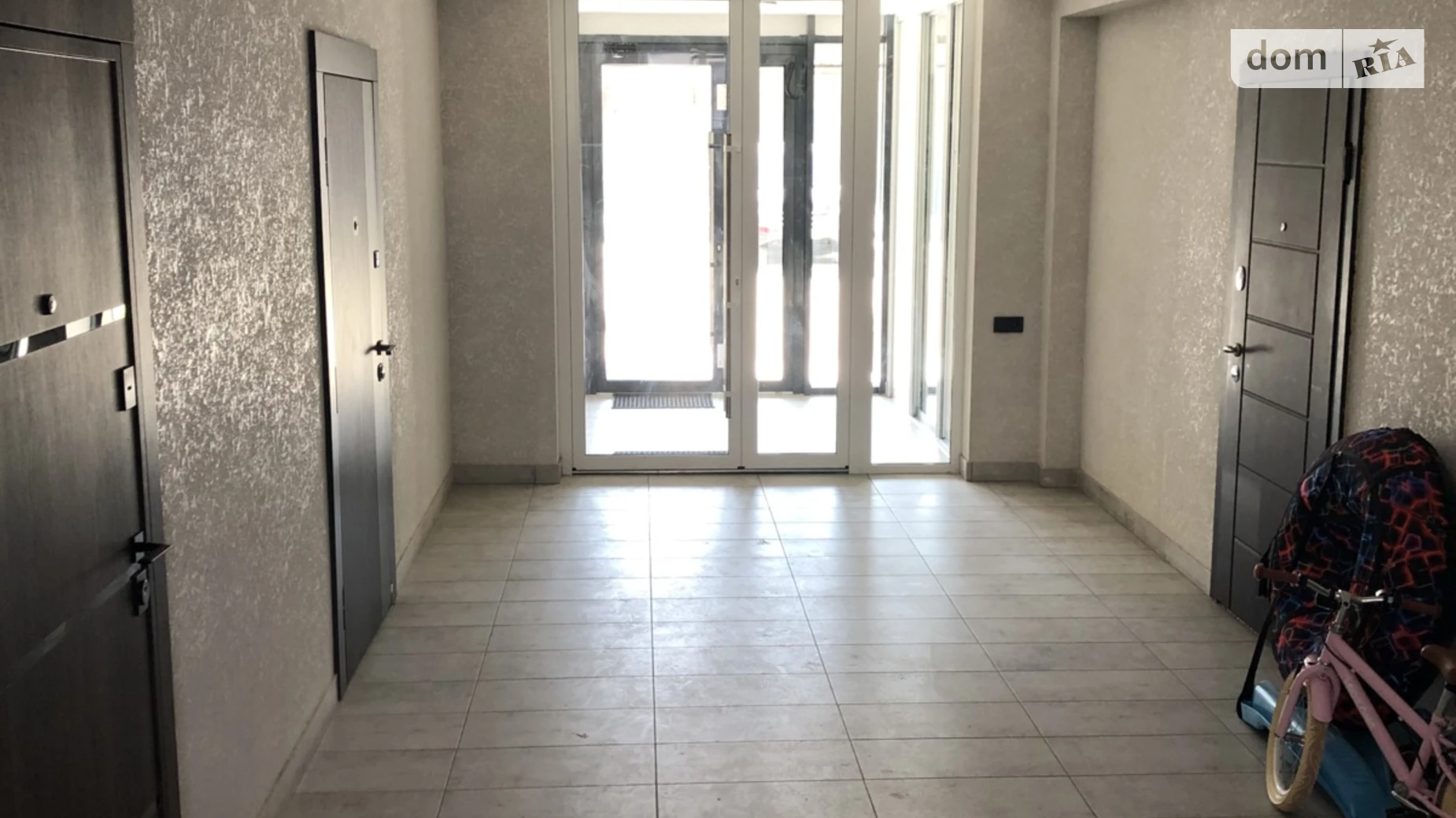 1-комнатная квартира 71.1 кв. м в Тернополе, ул. Репина, 28 - фото 5