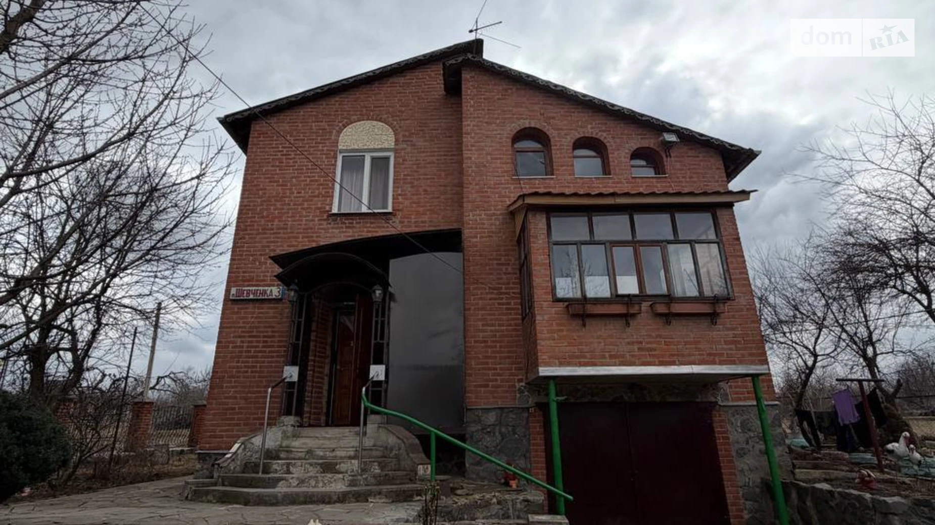 Продается дом на 2 этажа 193.5 кв. м с баней/сауной, цена: 93000 $ - фото 2