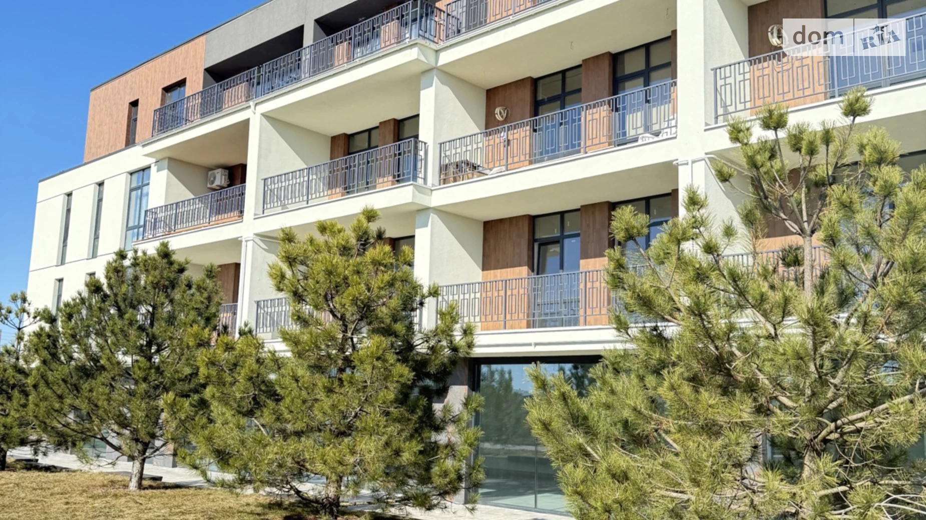 Продается 2-комнатная квартира 54.9 кв. м в Ровно, ул. Киевская, 1 - фото 3