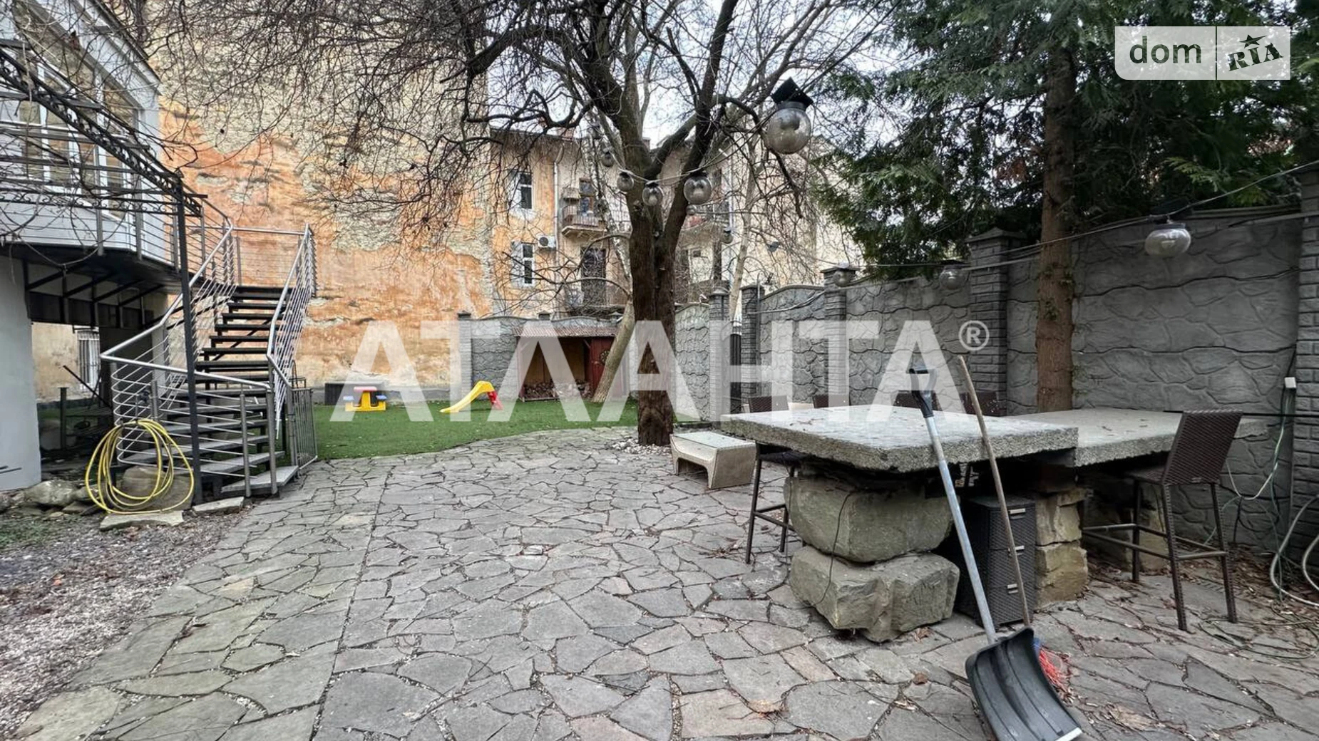 Продается дом на 2 этажа 523 кв. м с участком, цена: 1600000 $ - фото 3