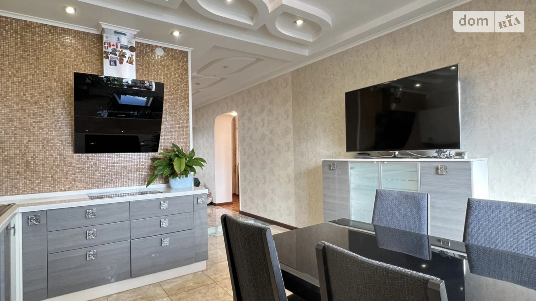 Продается дом на 2 этажа 217.1 кв. м с баней/сауной, цена: 165000 $ - фото 5