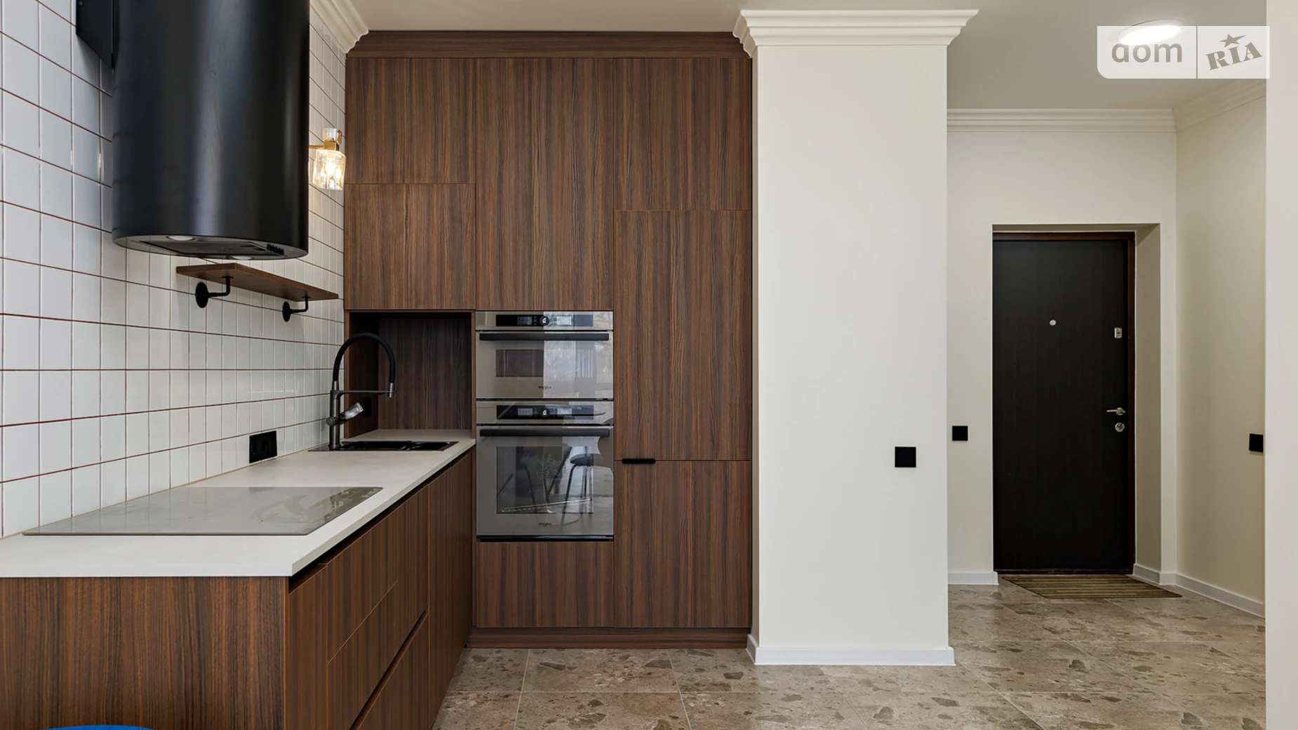 Продается 1-комнатная квартира 45 кв. м в Львове, цена: 115000 $ - фото 2