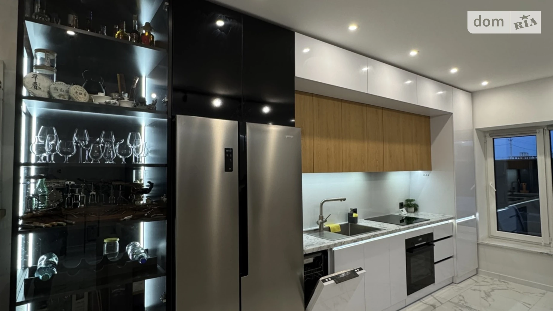 ул. Иосифа Слепого Била ЖК Molodizhna Town, цена: 175000 $ - фото 3