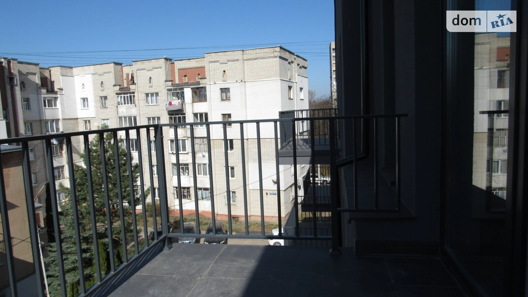 Продается 2-комнатная квартира 79.02 кв. м в Львове, ул. Меблярская - фото 2