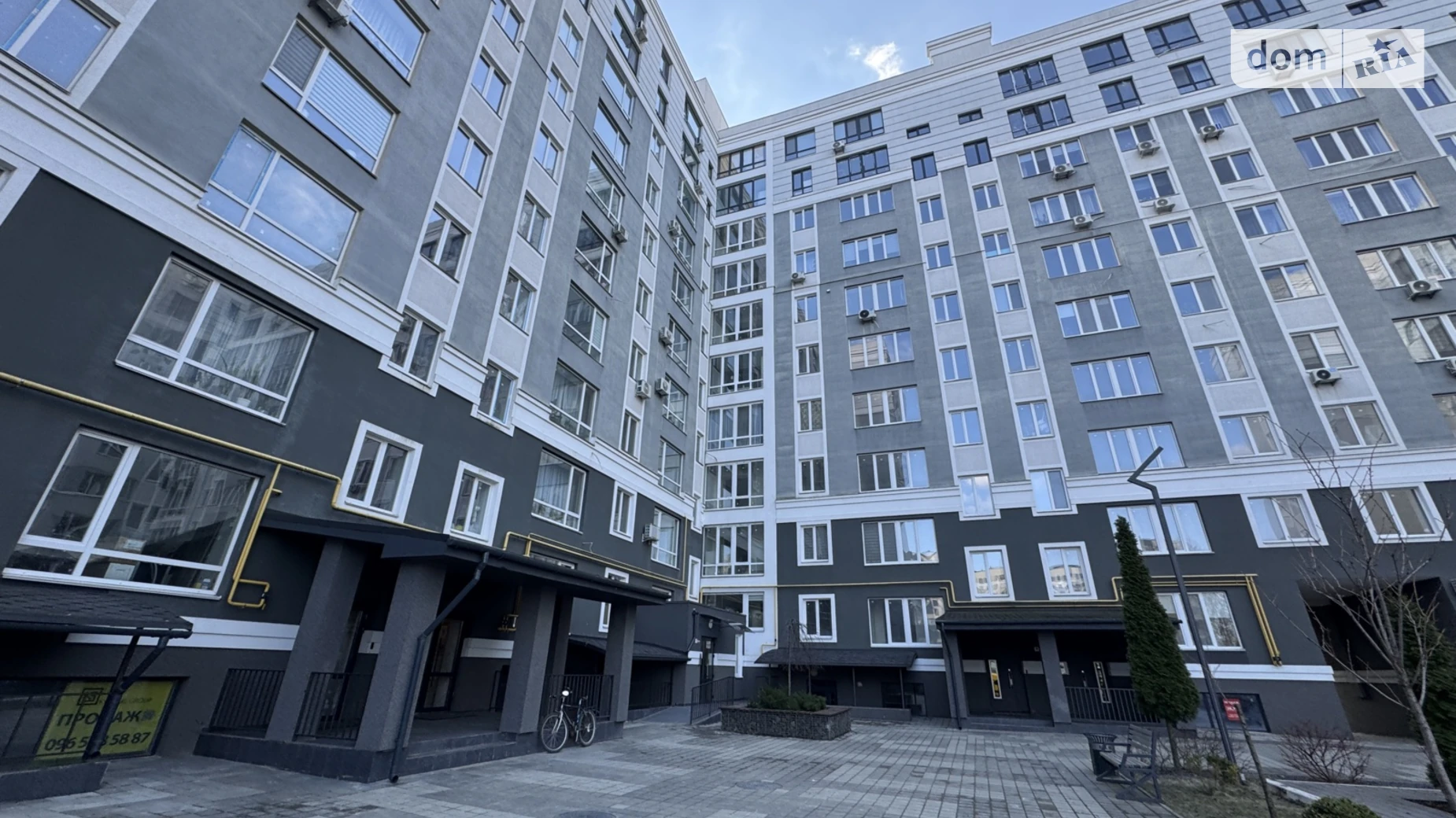 Продается 1-комнатная квартира 43 кв. м в Буче, ул. Ивана Кожедуба, 8А - фото 4