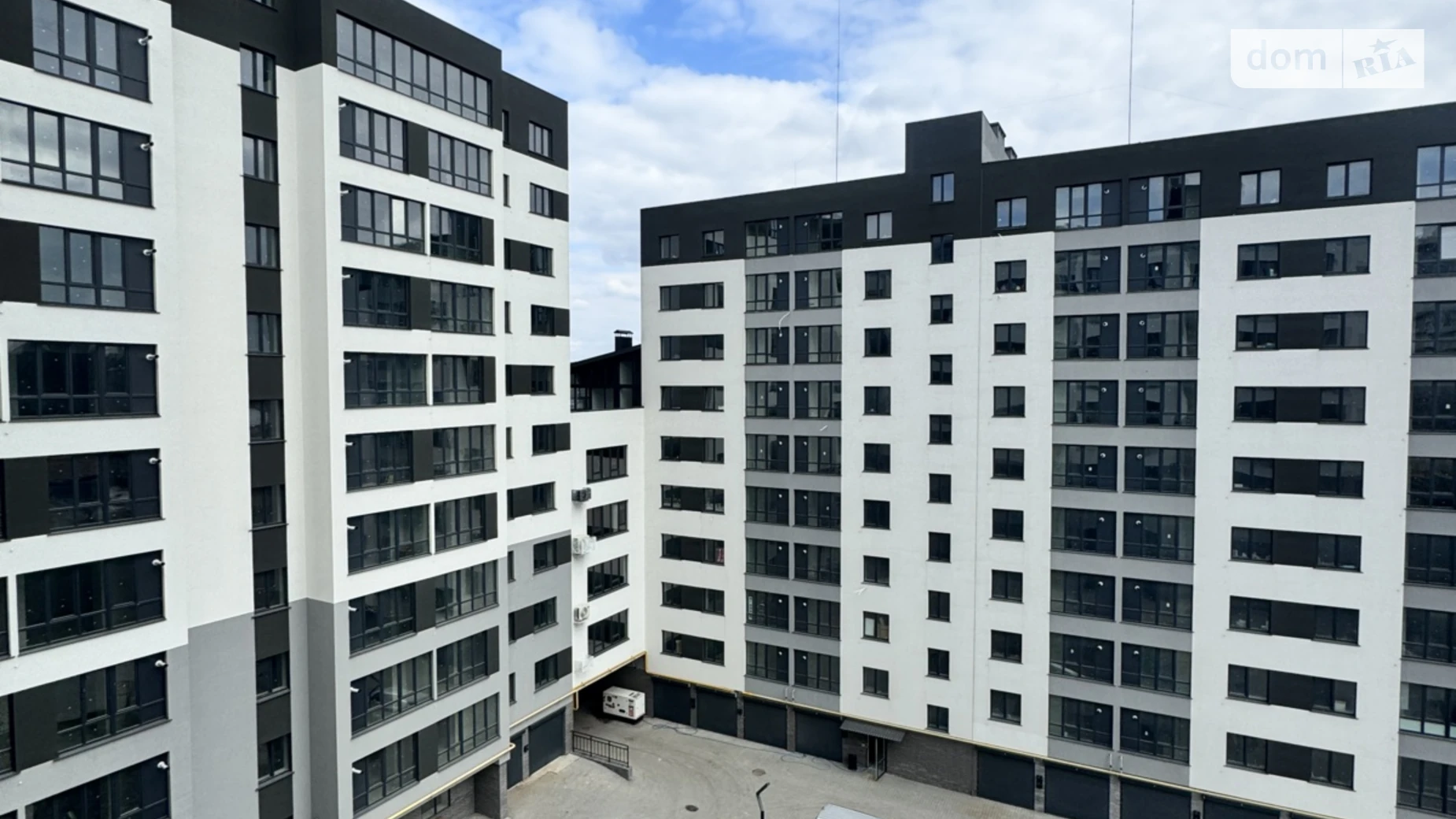 Продается 2-комнатная квартира 70 кв. м в Хмельницком, ул. Озерная - фото 2