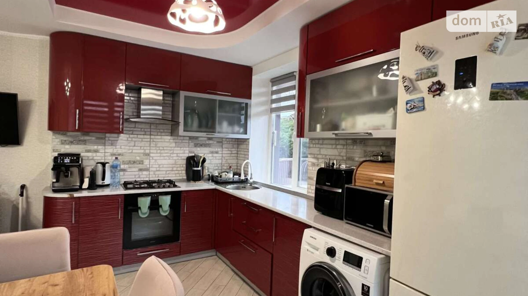 Продается дом на 2 этажа 110.6 кв. м с бассейном, цена: 122000 $ - фото 2