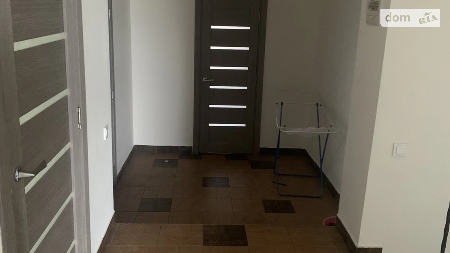 Продается дом на 2 этажа 187 кв. м с камином, цена: 225000 $ - фото 4