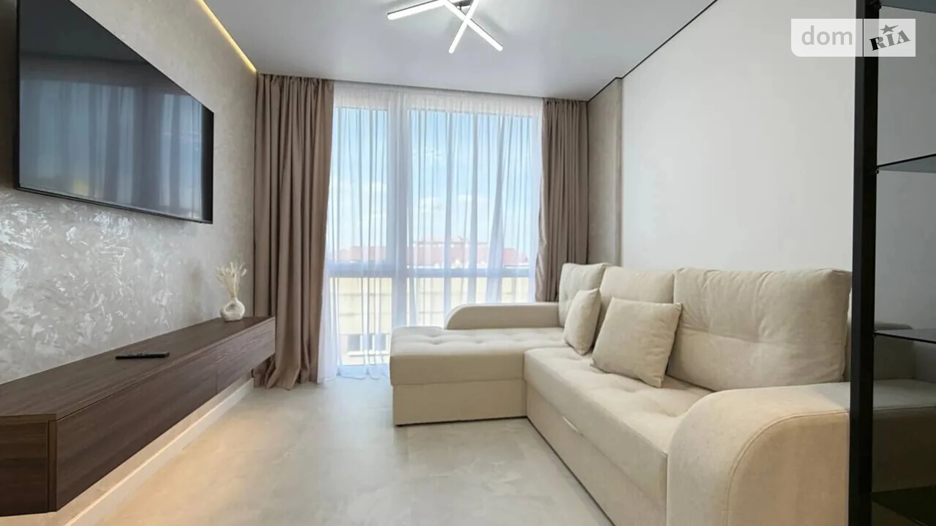 Продается 1-комнатная квартира 47 кв. м в Ивано-Франковске, ул. Вовчинецька, 223А - фото 4