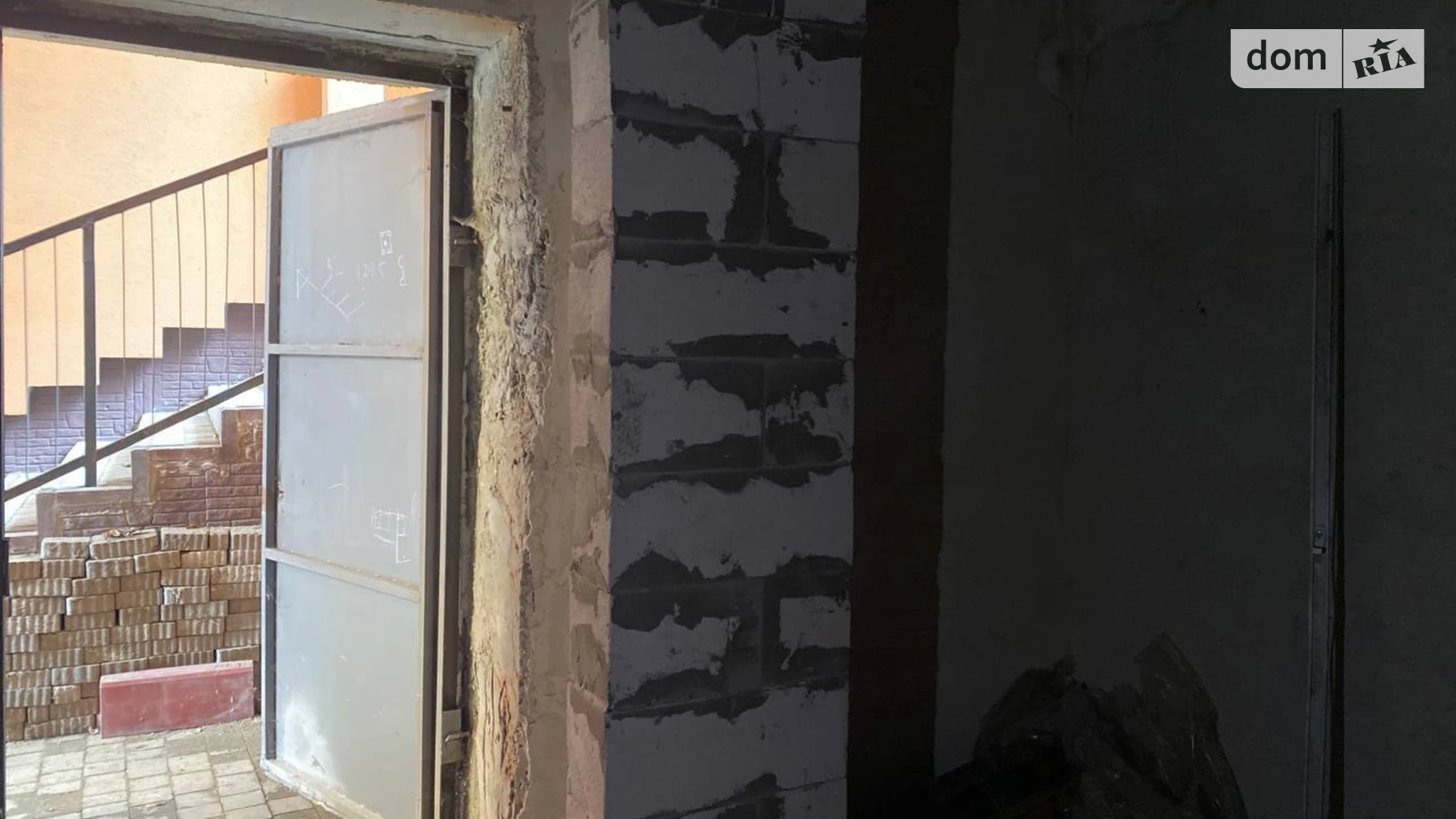 Продается помещения свободного назначения 25.5 кв. м в 9-этажном здании, цена: 12000 $ - фото 2