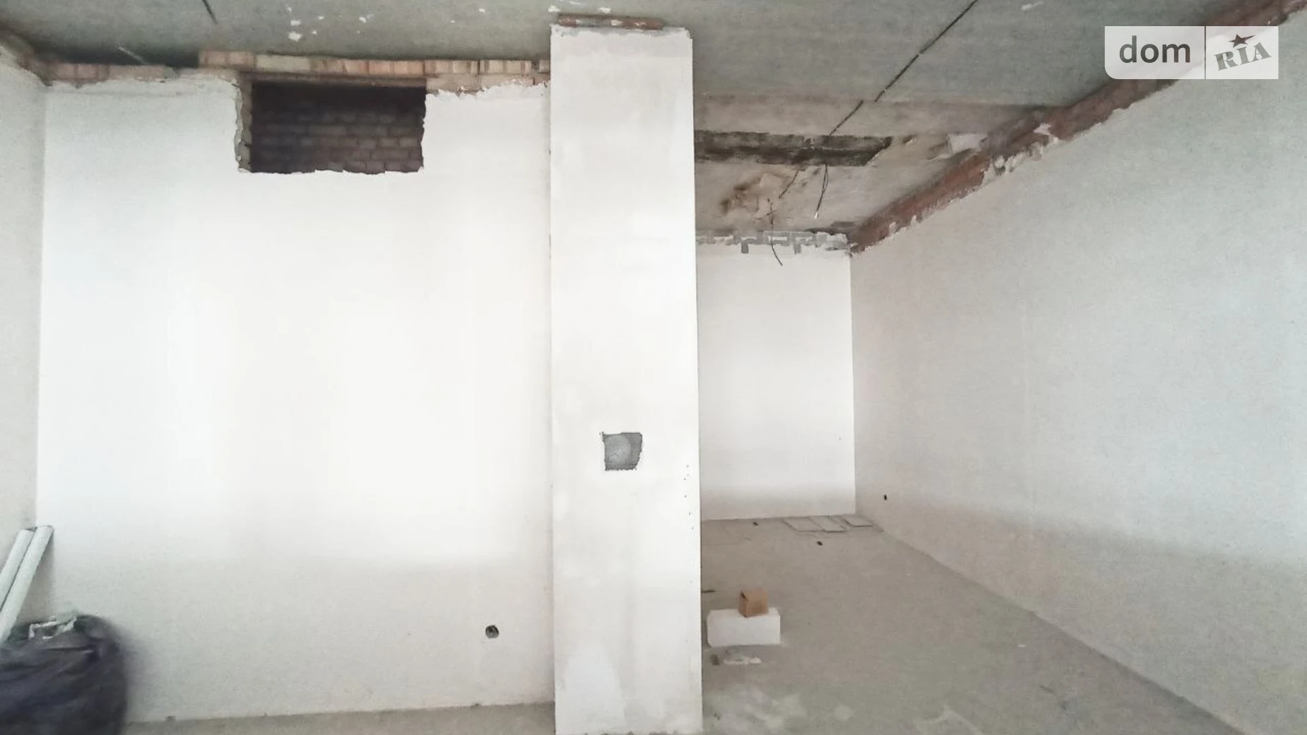 Сдается в аренду офис 21.1 кв. м в бизнес-центре, цена: 100 $ - фото 3