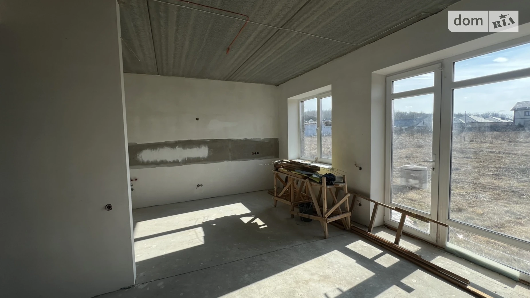 Продается дом на 2 этажа 125 кв. м с камином, цена: 95000 $ - фото 5