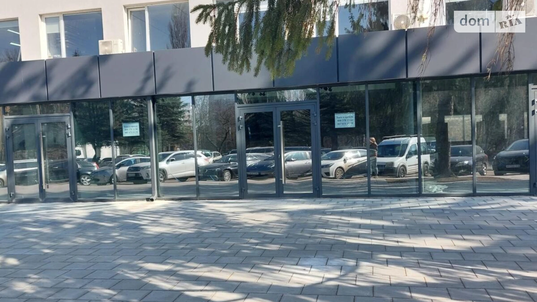 Продается объект сферы услуг 700 кв. м в 3-этажном здании, цена: 840000 $ - фото 2