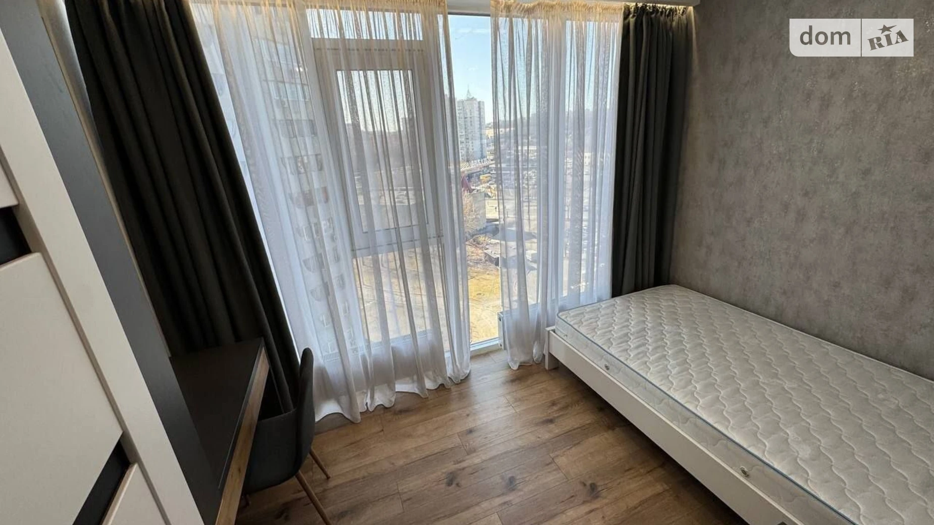 Сдается в аренду 2-комнатная квартира 70 кв. м в Днепре, ул. Набережная Победы, 112Д - фото 4