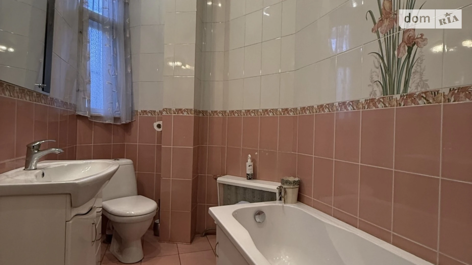 Продается дом на 2 этажа 212 кв. м с бассейном, цена: 280000 $ - фото 5