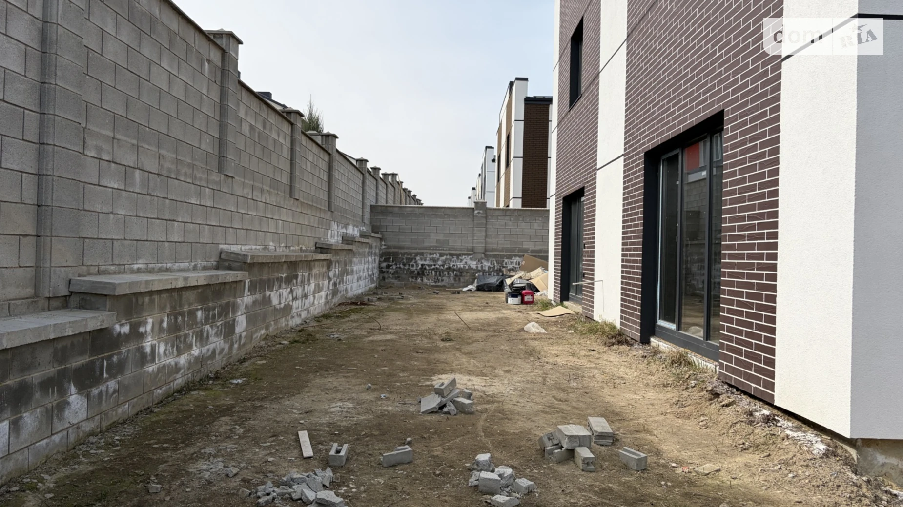 ул. Кулика и Гудачека(Макарова) Ювилейный Ровно, цена: 85000 $ - фото 4