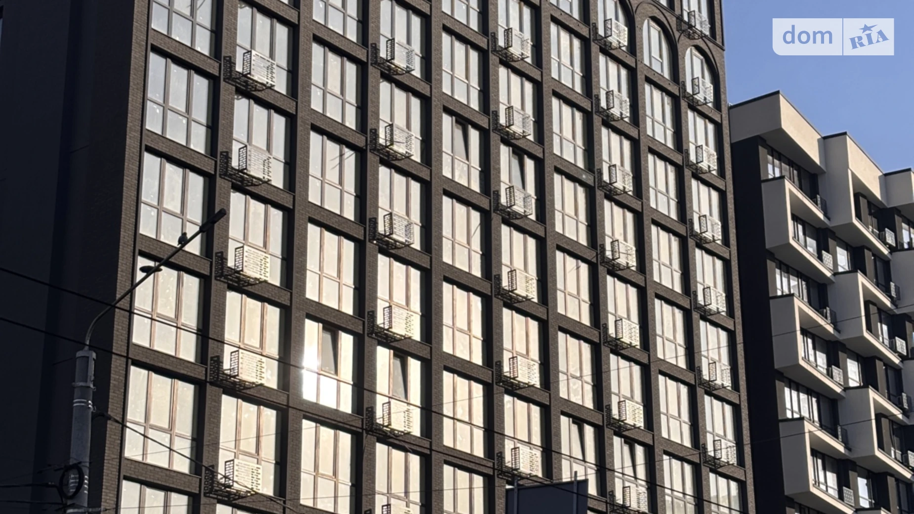 Продается 1-комнатная квартира 41.8 кв. м в Ивано-Франковске, ул. Солнечная - фото 2