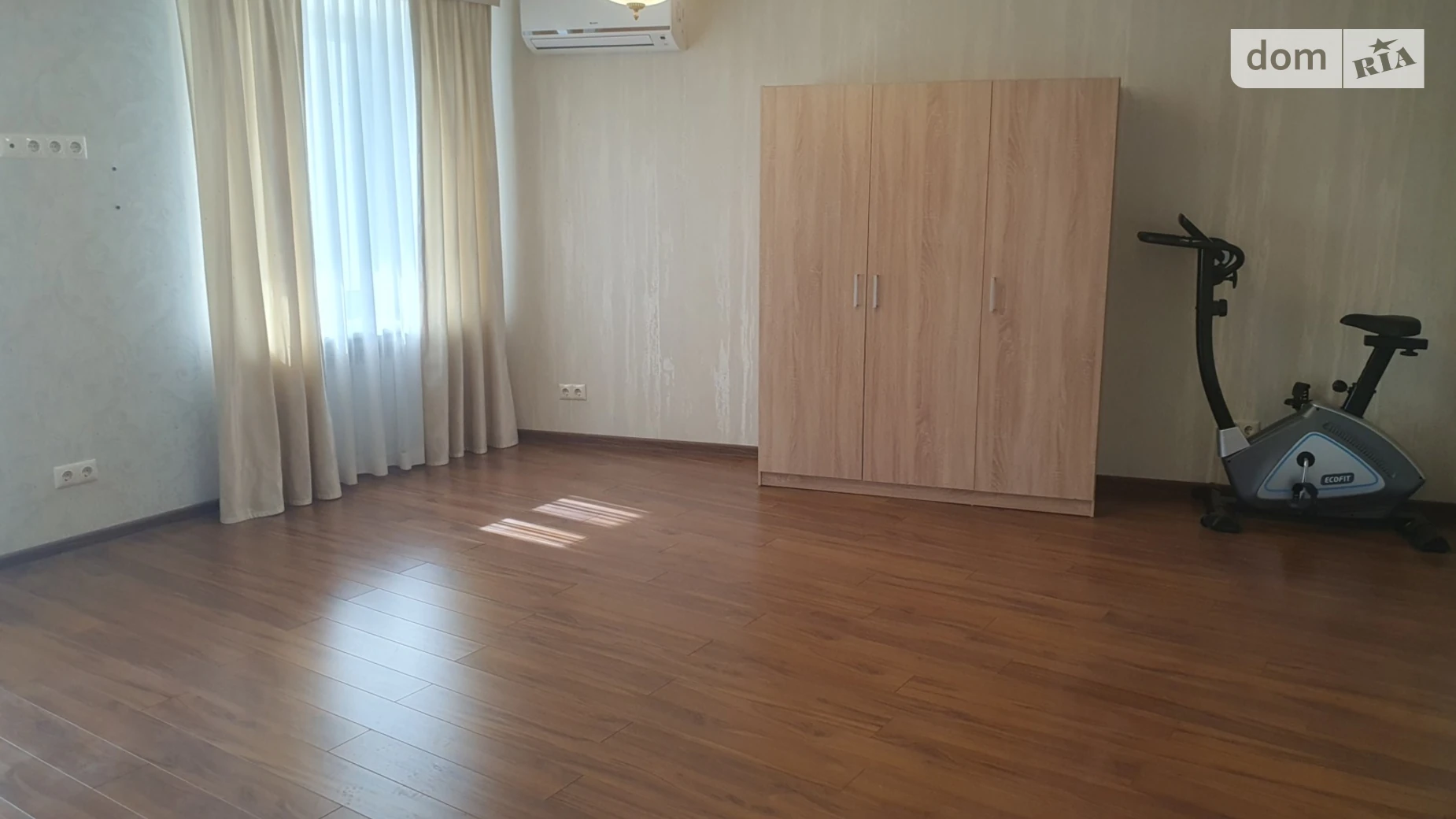 Продается 3-комнатная квартира 107.8 кв. м в Хмельницком, ул. Проскуровская, 16 - фото 2