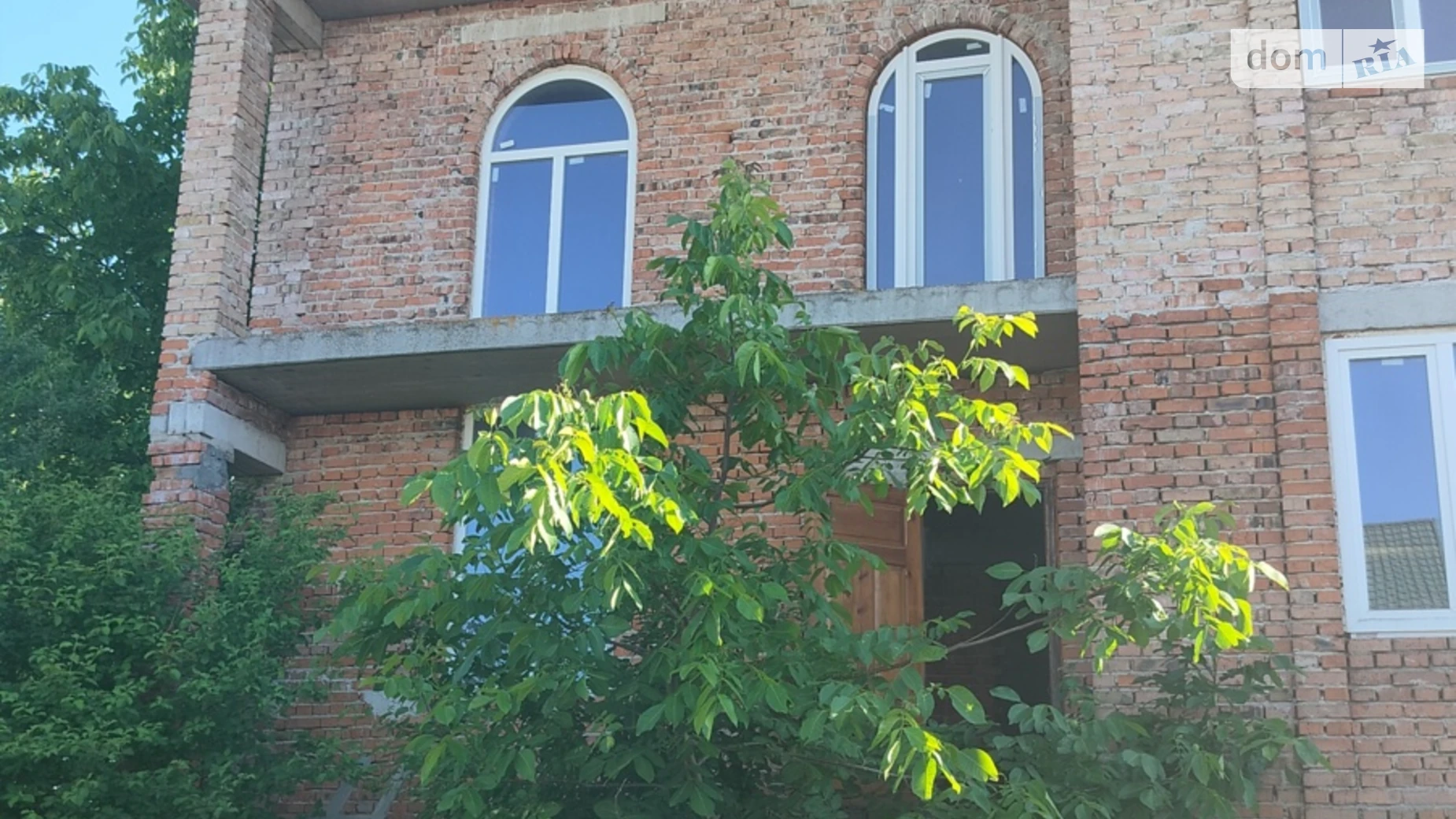 Продается дом на 2 этажа 366 кв. м с баней/сауной, цена: 115000 $ - фото 3