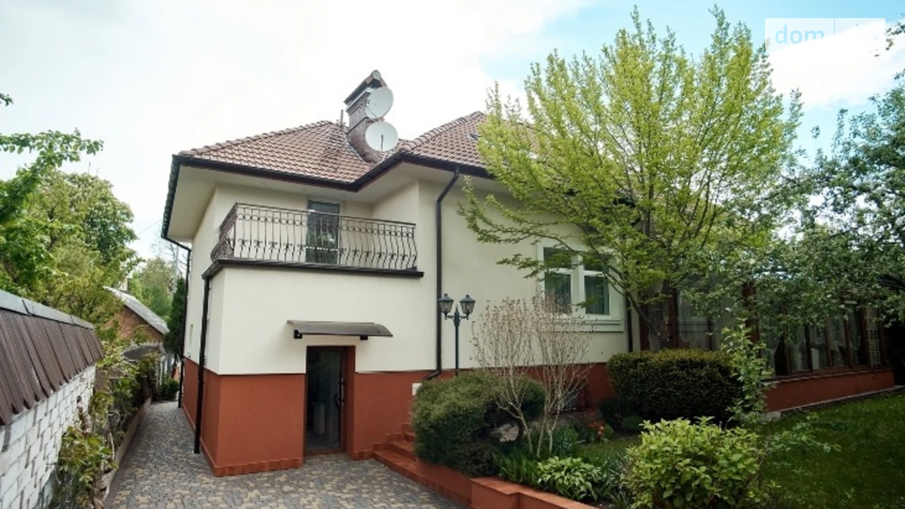 Продается дом на 2 этажа 300 кв. м с террасой, цена: 650000 $ - фото 2