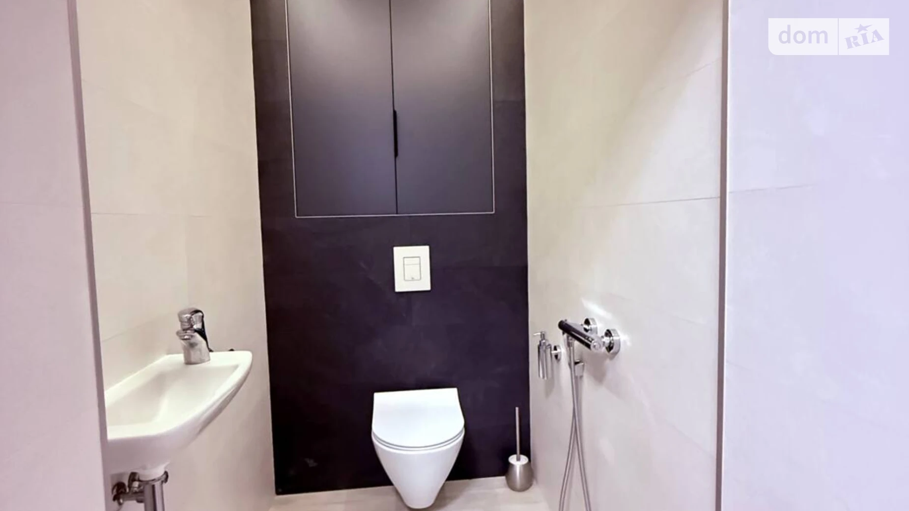 Продается 3-комнатная квартира 69.5 кв. м в Буче, ул. Амосова, 4 - фото 2