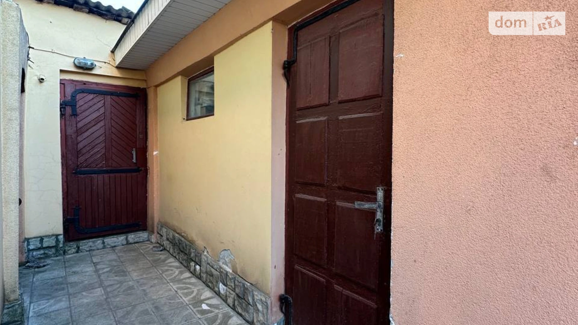 Продается дом на 2 этажа 142 кв. м с бассейном, цена: 130000 $ - фото 3