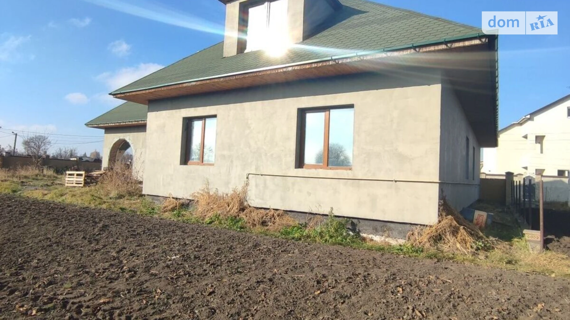 Продается дом на 2 этажа 300 кв. м с беседкой, цена: 95000 $ - фото 2