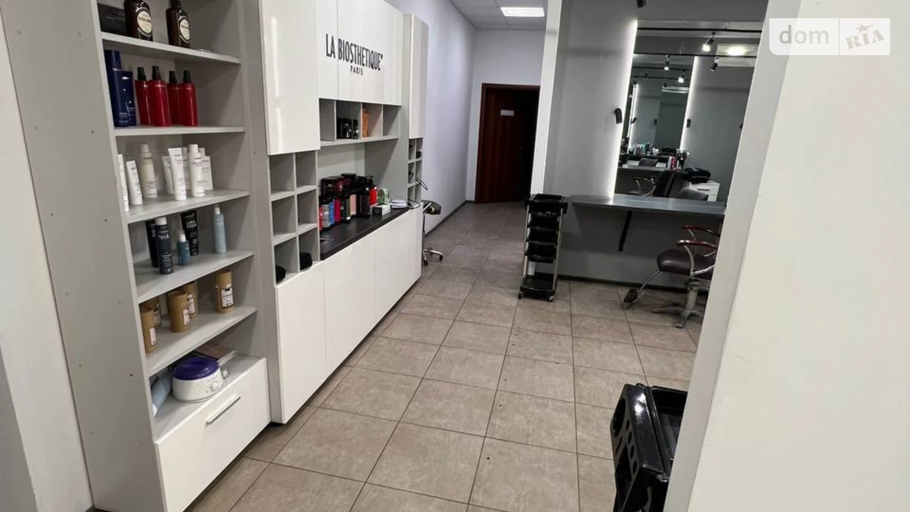 Продается помещения свободного назначения 103.8 кв. м в 5-этажном здании, цена: 170000 $ - фото 2