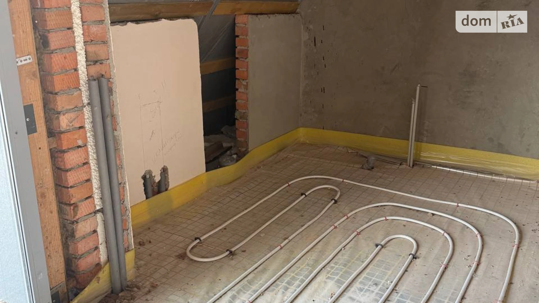 Продается дом на 2 этажа 287.9 кв. м с мансардой, цена: 250000 $ - фото 2