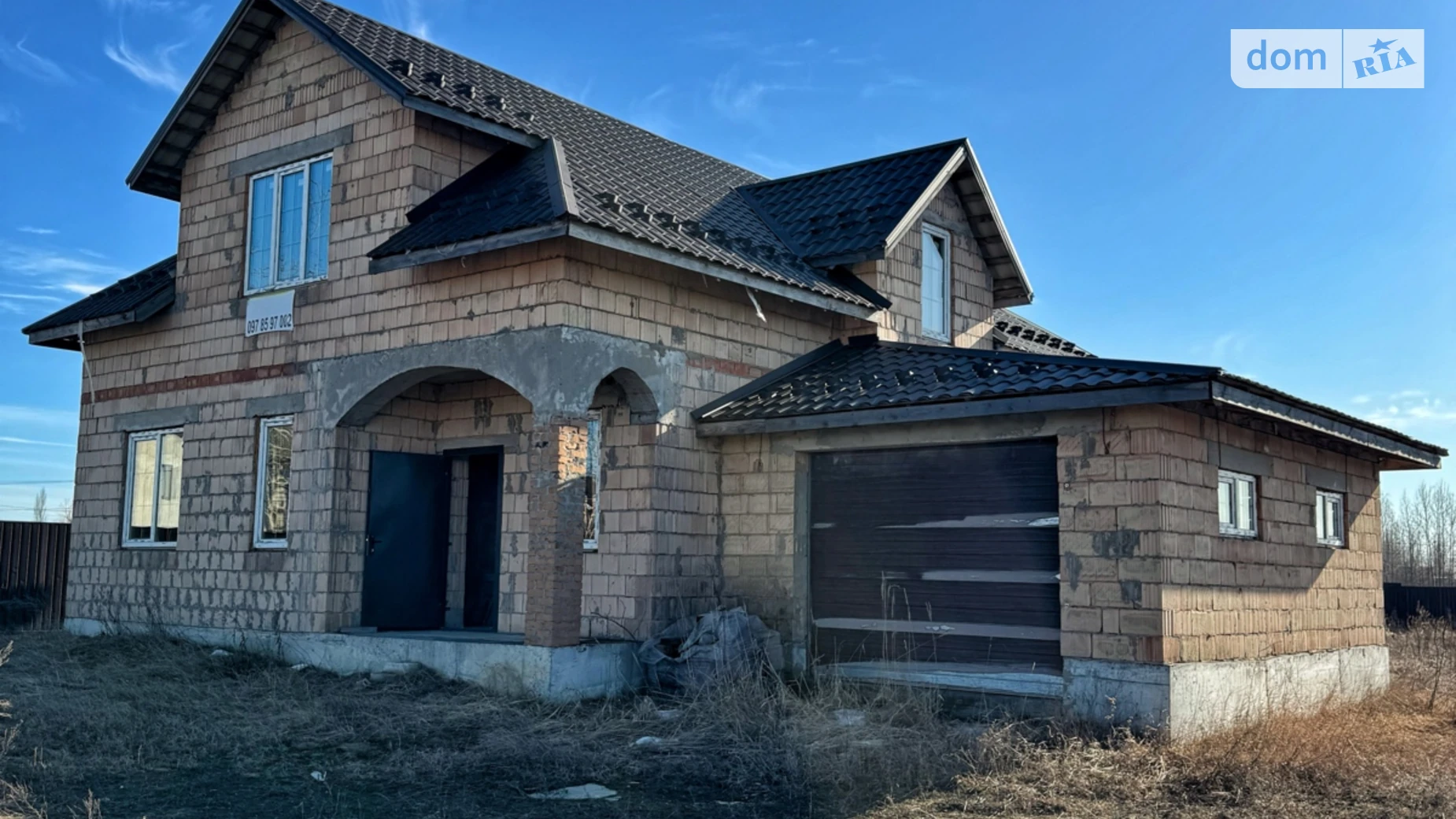 Продается дом на 2 этажа 211.9 кв. м с камином, цена: 79990 $ - фото 2